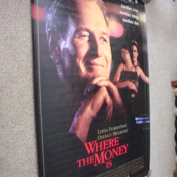 WHERE THE MONEY IS - MOVIE BANNER - STARRING PAUL NEWMAN - Picture 5 of 6